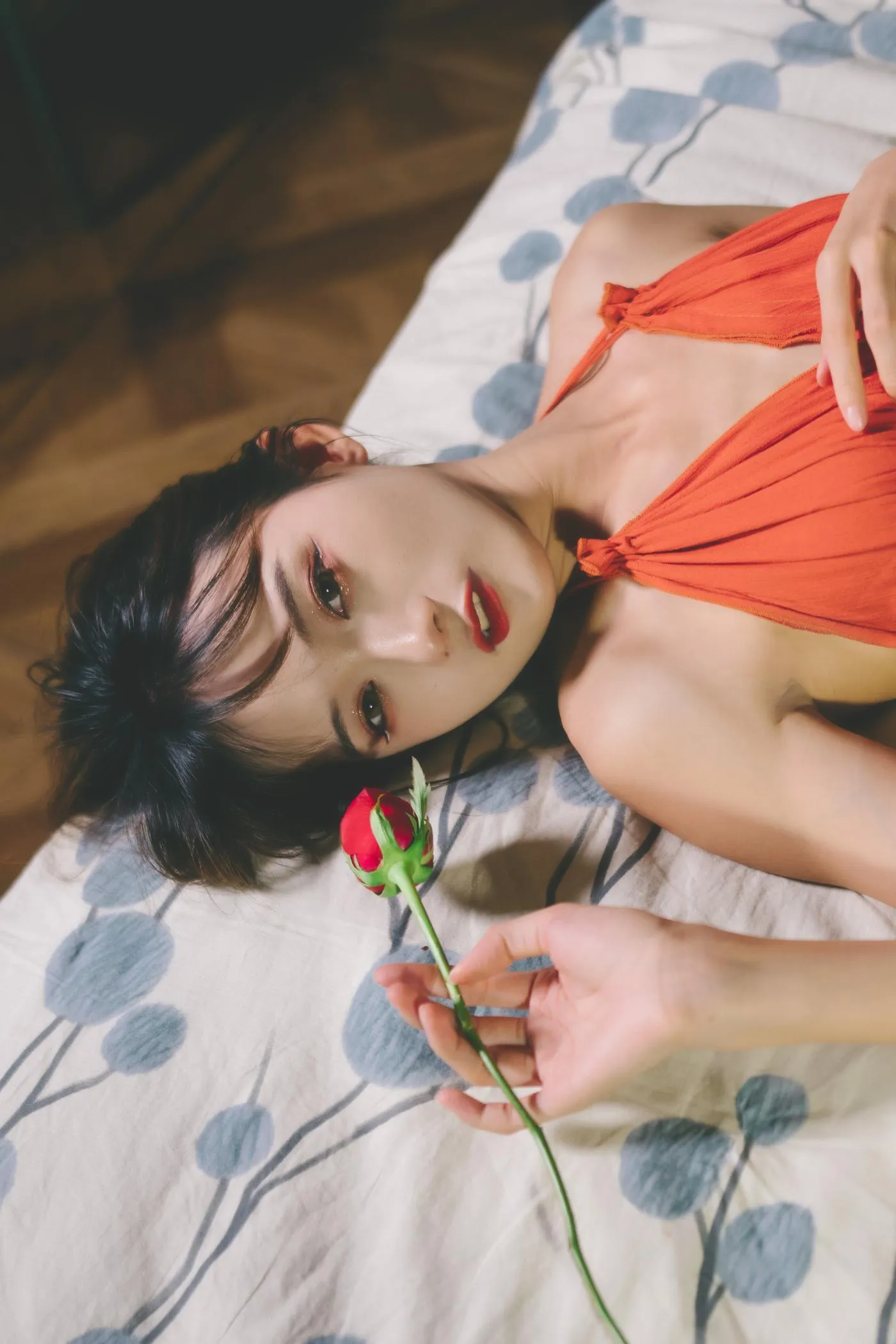兔子Zzz不吃胡萝卜 – NO.96 浪漫港风 [28P]插图8